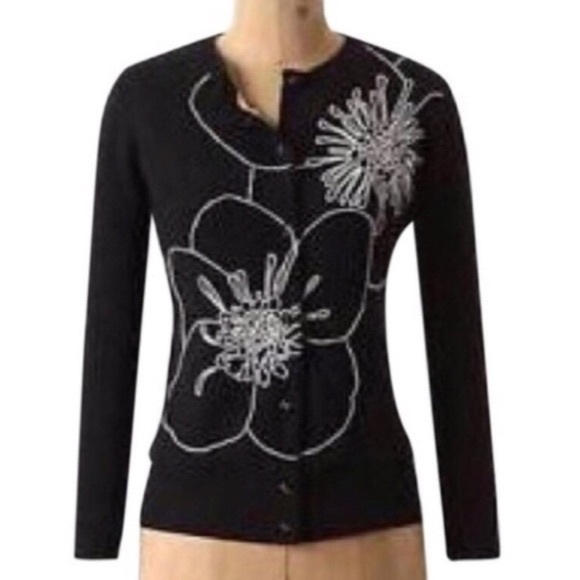 Anthropologie Sweaters - Anthropologie sweater